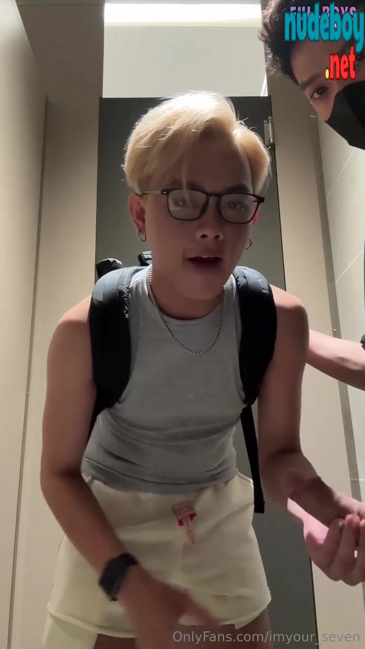 neverbeandy, Suck cock drink semen imyour_seven in the toilet